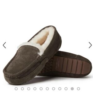 Fireside by Dearfoams Men’s Melbourne Genuine Shearling Moccasin Slipper size 9